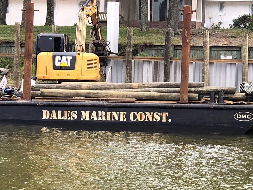 Dales Marine Construction - Vinyl Seawall Install Gulf Breeze Florida